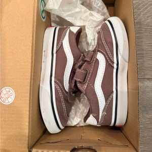 Vans Brooklyn toddler shoes - size 7
